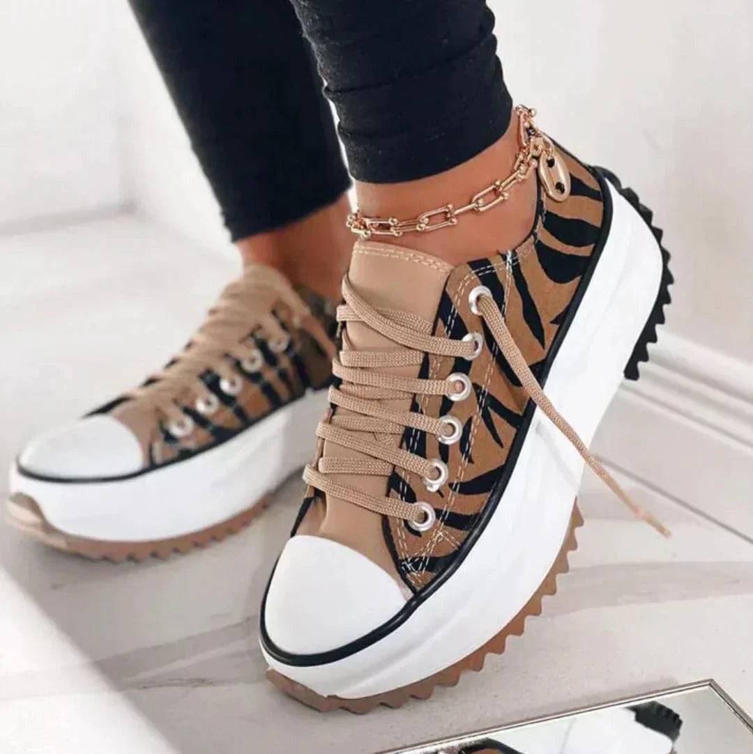 Women's Casual Sneakers Thick Platform Sole Lace-Up Lightweight Everyday Comfort – Dorothy - Lolly 