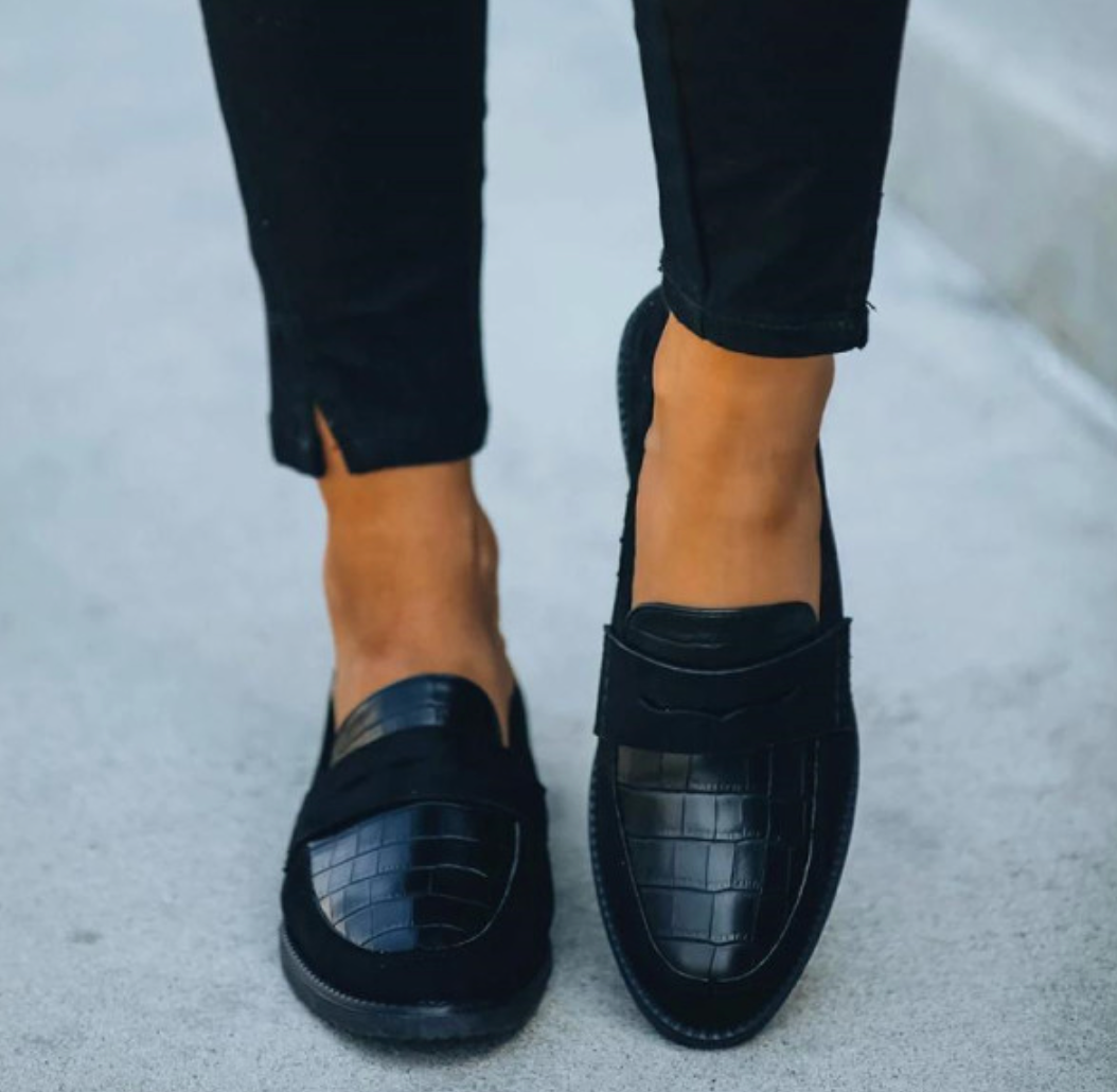 Women's Crocodile Texture Loafers Slip-On Embossed Cushioned Insole Casual Formal Elegant – Hannah - Lolly 