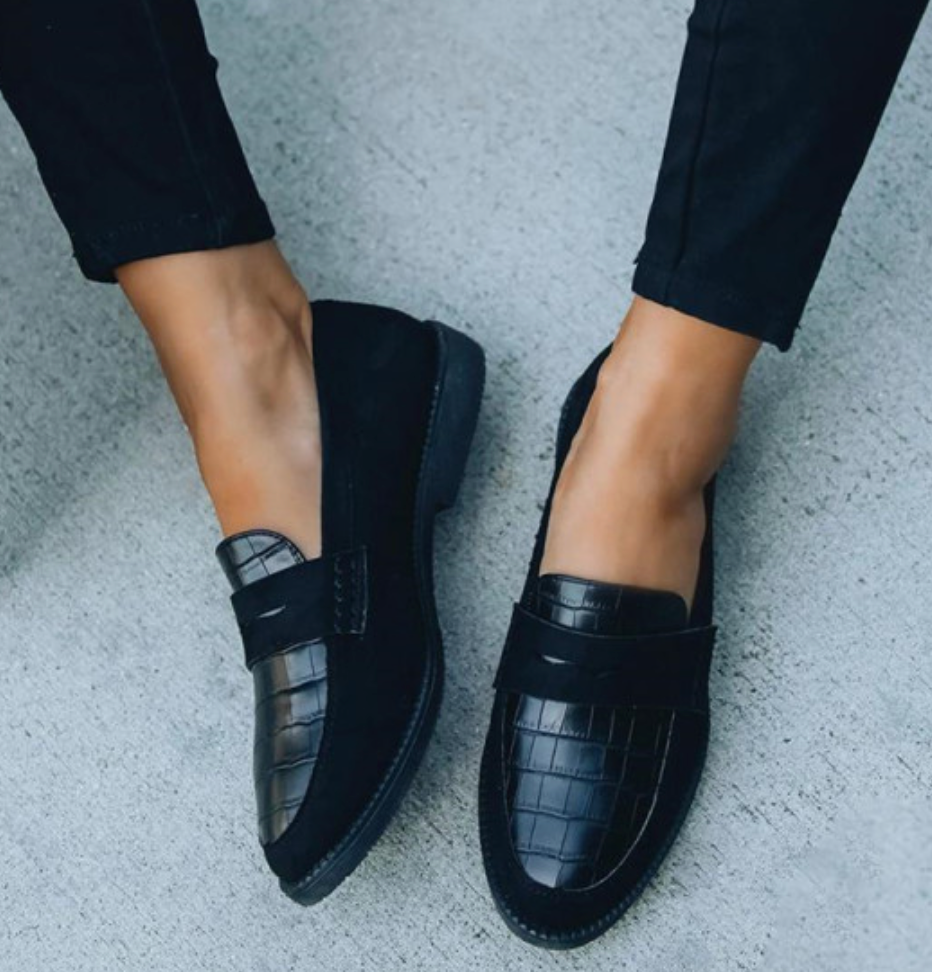 Women's Crocodile Texture Loafers Slip-On Embossed Cushioned Insole Casual Formal Elegant – Hannah - Lolly 