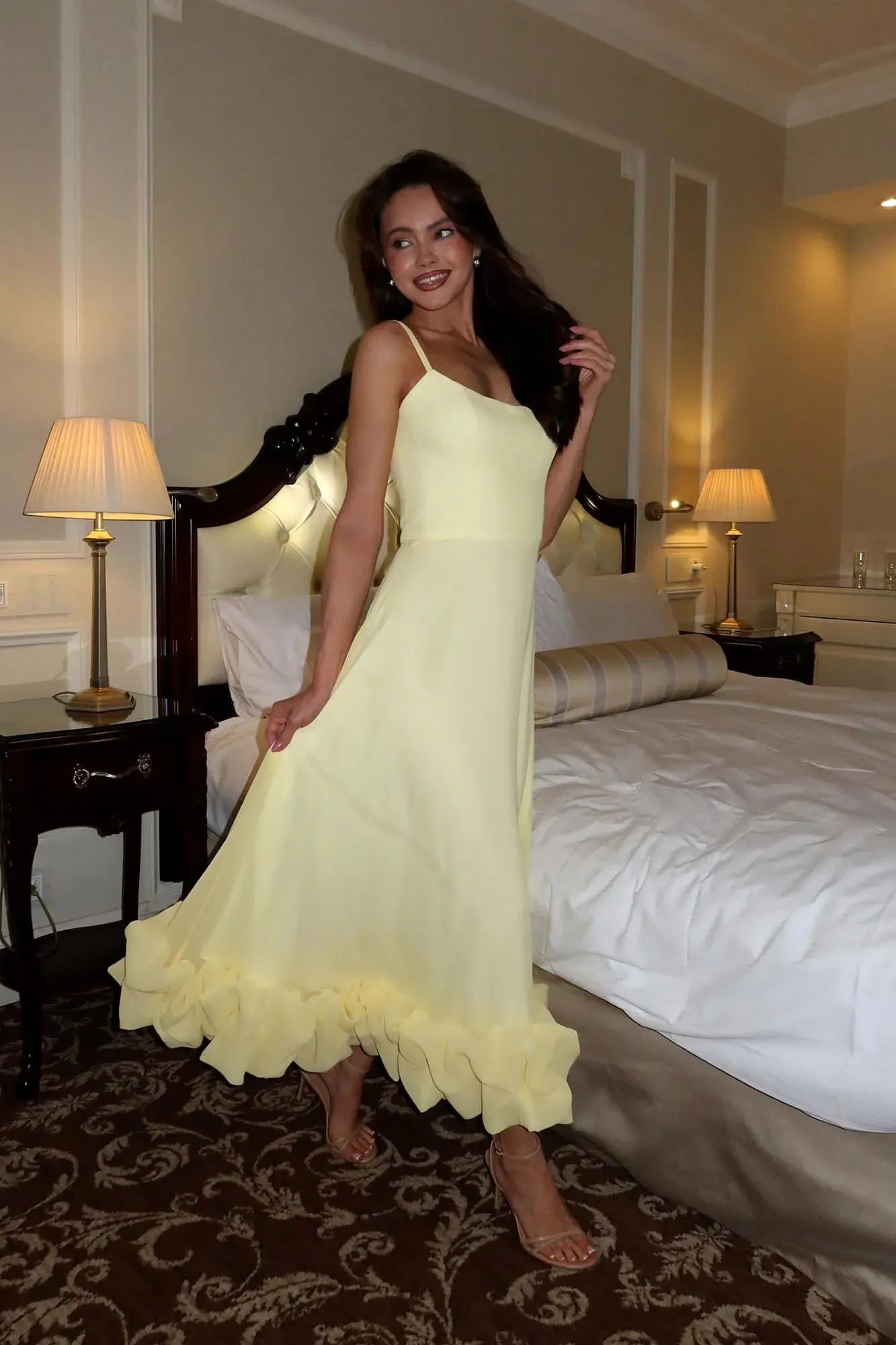 Women's Sleeveless Midi Wedding Guest Dress Fluid Silhouette Waist-Defining Lightweight Versatile – Heather - Lolly 