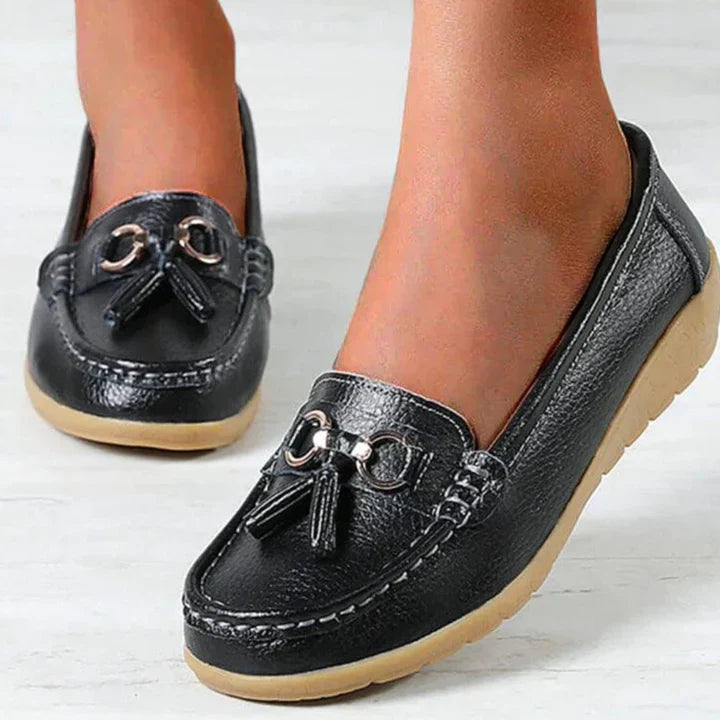 Women's Slip-On Low Moccasins Fringe Detail Lace-Free Casual Elegant Everyday Comfort – White - Lolly 